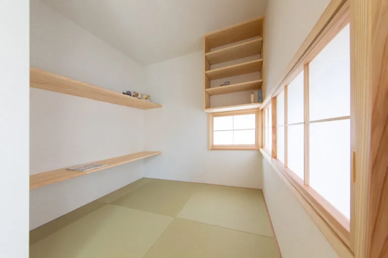 回遊できる動線でゆたかに暮らす木の家