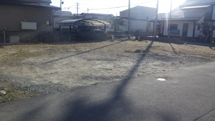 land image 2